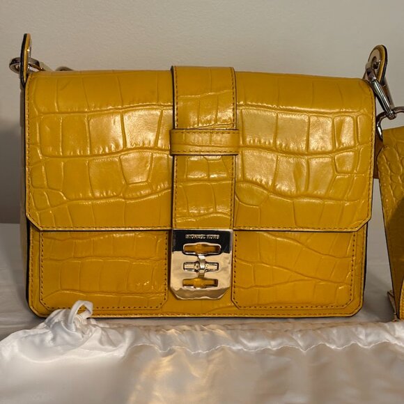 Rare Michael Kors Yellow Leather Handbag with matching wallet and a dust bag - Picture 9 of 16